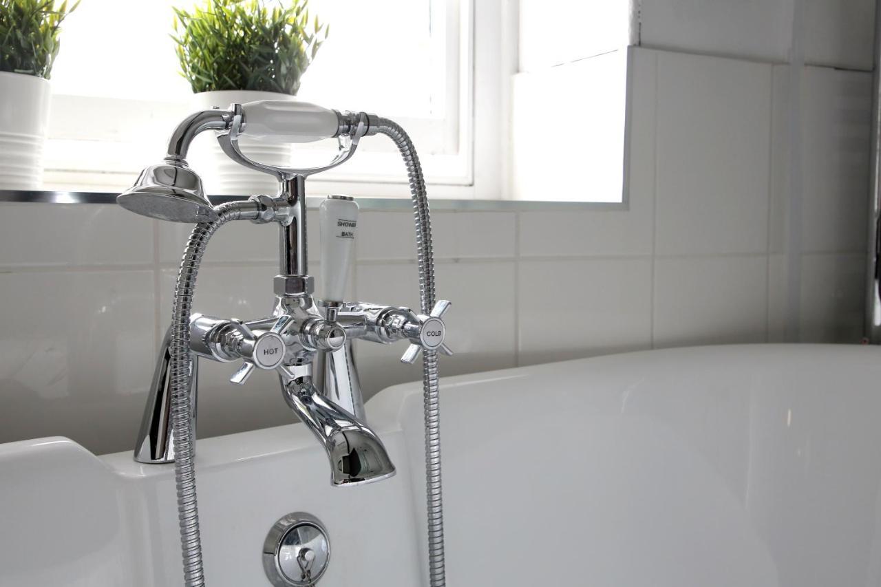 Luxury 3 Bed Apartment In The Heart Of Stamford Buitenkant foto